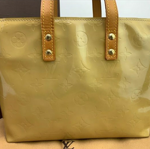 Louis Vuitton Reade ⛔NO LONGER AVAILABLE ⛔ - Picture 4 of 16